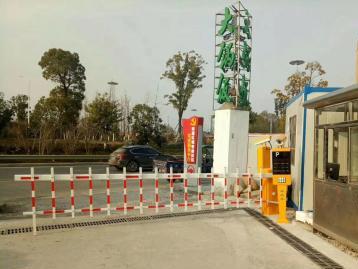 專業(yè)弱電安防系統(tǒng)集成 從停車場識別到智能門禁的全方位技術(shù)解析與成都實(shí)踐